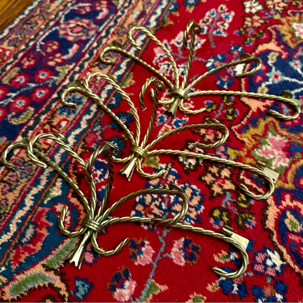 Set of 3 Twisted Rope & Tassel Brass Shelves